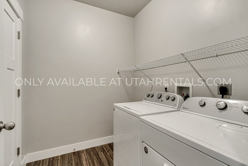 Condo in The Preserve at Water's Edge property image