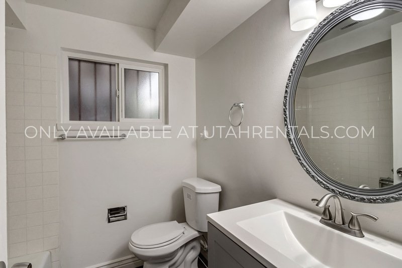 Beautiful 4-Bedroom Home Surrounded by Outdoor Amenities! property image
