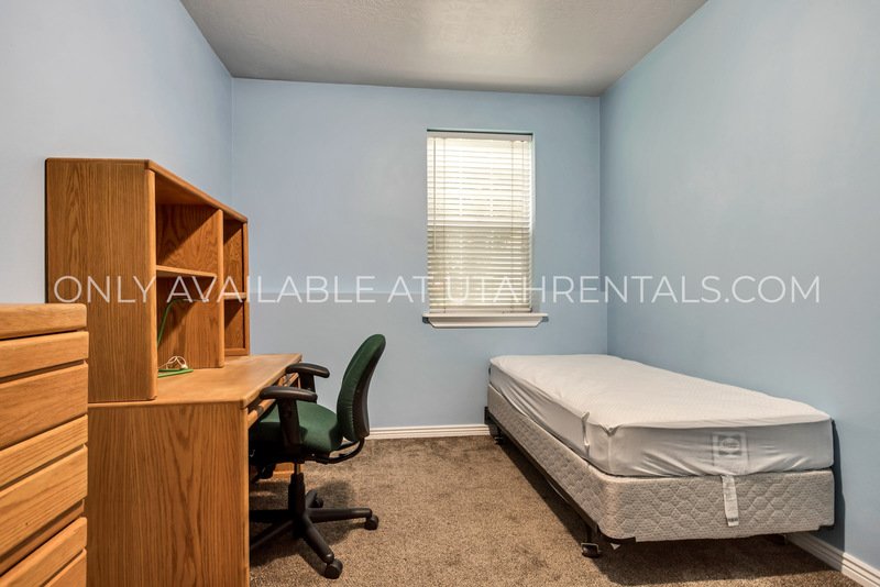 Private Bedroom at Belmont property image