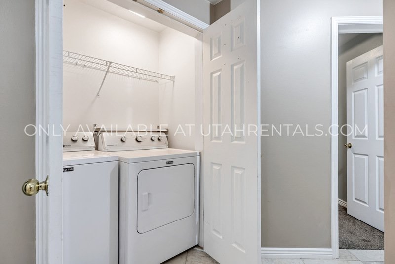 Private Bedroom at Belmont property image