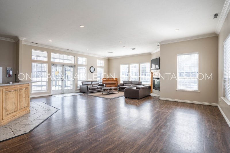 Private Bedroom at Belmont property image