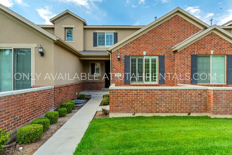 Spacious & Stylish 4-Bedroom Home in Desirable Neighborhood | Available Now! property image
