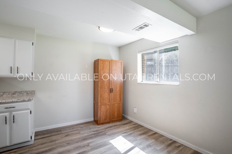 2 Bedroom 1 Bathroom Apartment in the heart of Orem! property image
