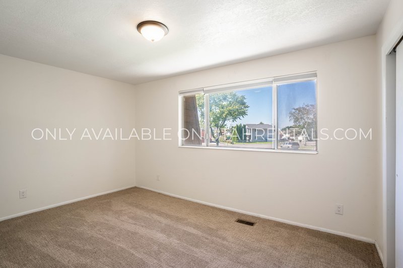 2 Bedroom 1 Bathroom Apartment in the heart of Orem! property image