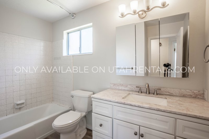 2 Bedroom 1 Bathroom Apartment in the heart of Orem! property image