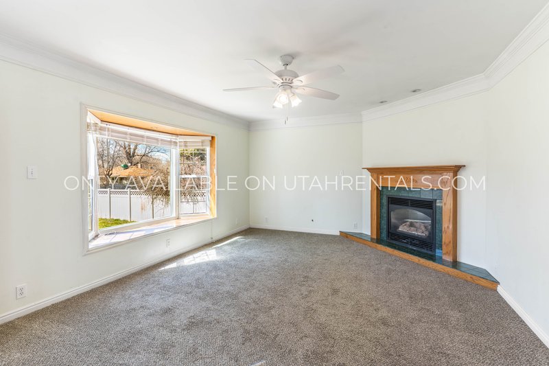 Charming 3-Bedroom Home in Springville – Backs Up to Hobble Creek! property image