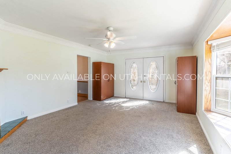 Charming 3-Bedroom Home in Springville – Backs Up to Hobble Creek! property image