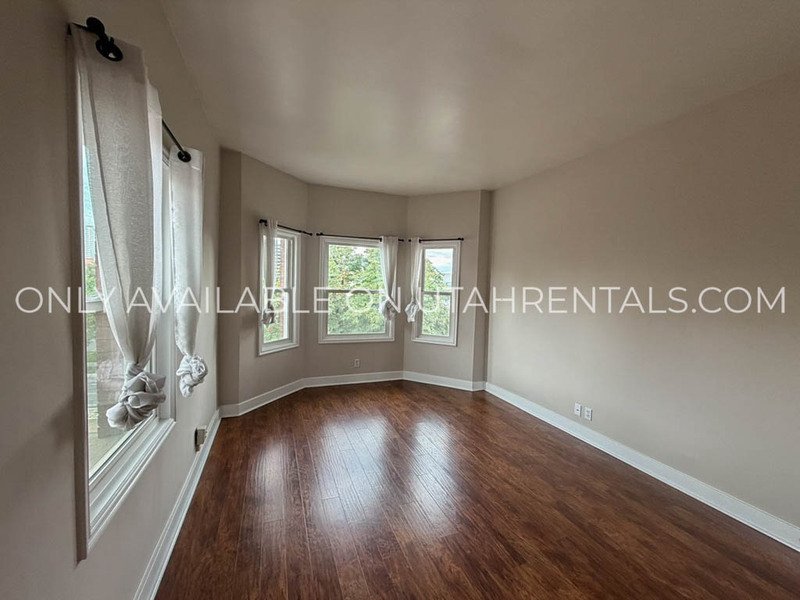 218 W North Temple Apt W8 property image