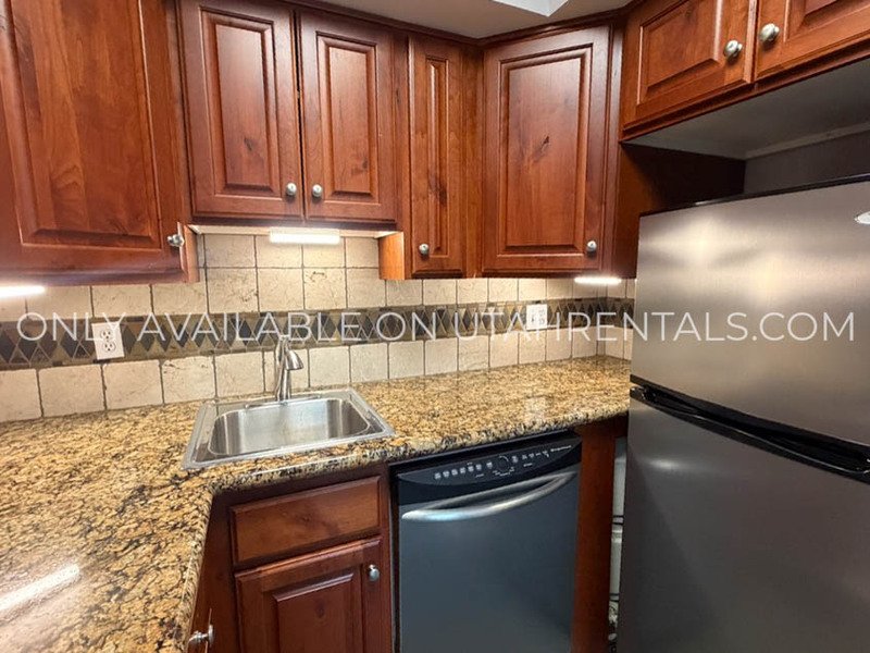 218 W North Temple Apt W8 property image