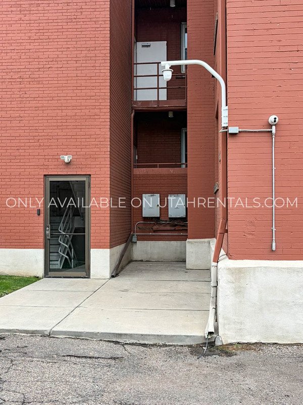 218 W North Temple Apt W8 property image