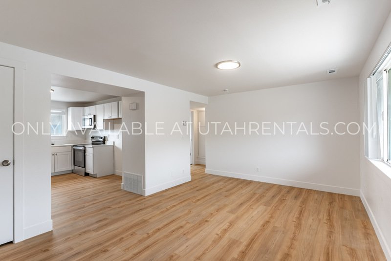Beautiful & Bright 2-Bedroom Apartment in Unbeatable Orem Location property image