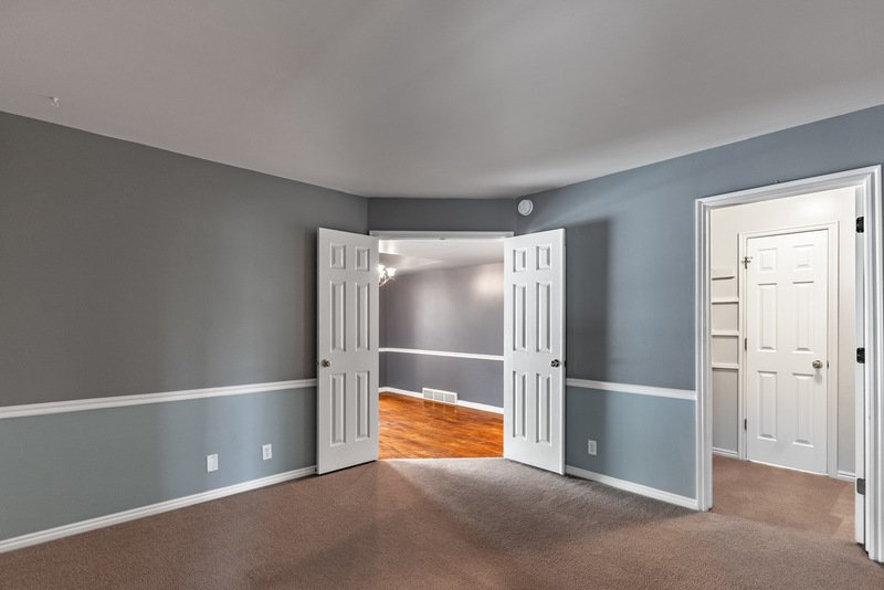 MOVE IN SPECIAL!! Beautiful Condo in Gated Community in Murray! property image