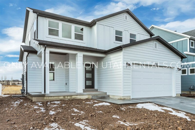 EXECUTIVE HOME IN EAGLE MOUNTAIN | SCENIC MOUNTAIN property image