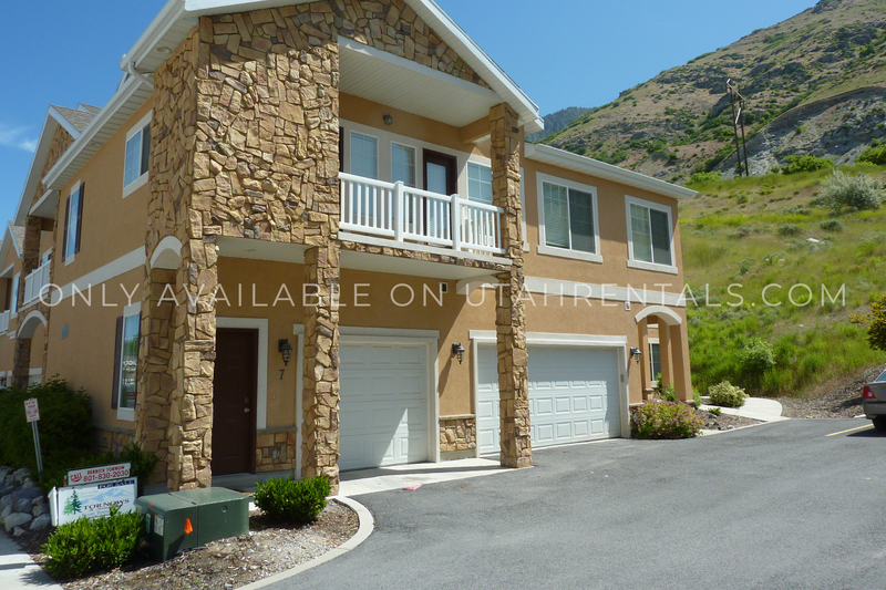 Canyon Meadow Living *SPECTACULAR VIEWS* property image