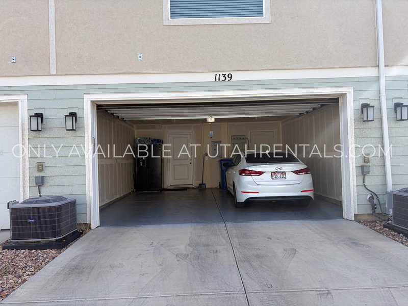 Spacious 4 BD / 3 BA Home in Saratoga Springs property image