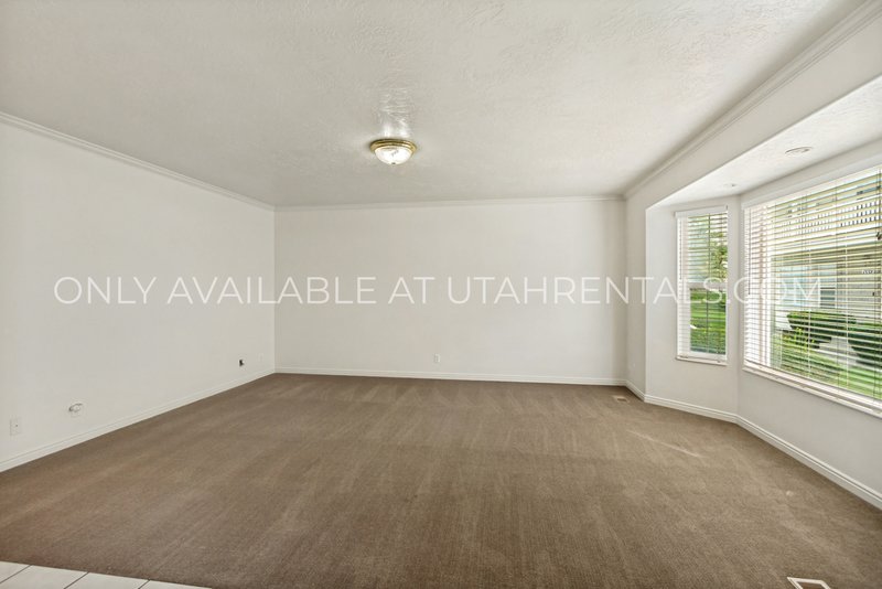 Deer Haven 4 Bed 3.5 Bath Townhome property image