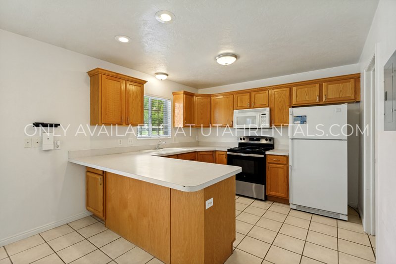 Deer Haven 4 Bed 3.5 Bath Townhome property image