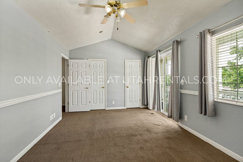 Deer Haven 4 Bed 3.5 Bath Townhome property image