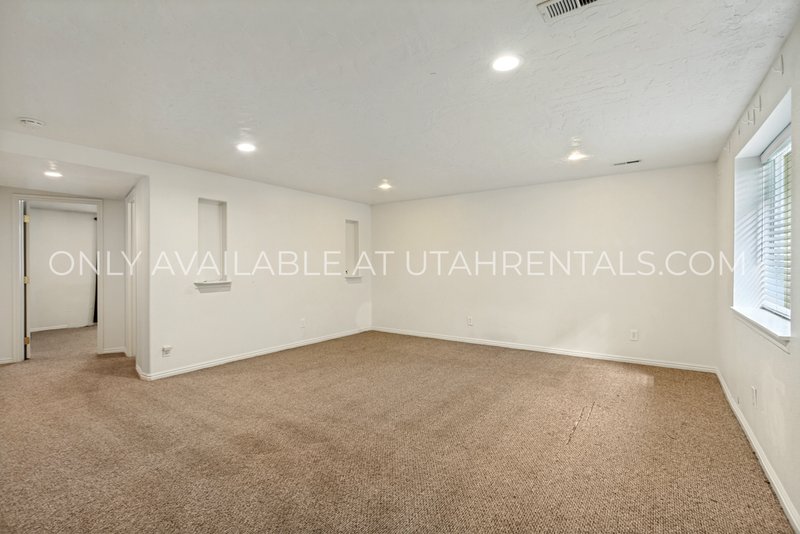 Deer Haven 4 Bed 3.5 Bath Townhome property image