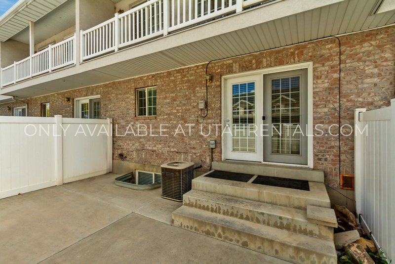 Deer Haven 4 Bed 3.5 Bath Townhome property image