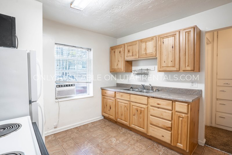 Charming 1-Bed/1-Bath Apartment in Provo property image