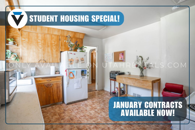 Shared Room in a cute Duplex off of 400 N property image