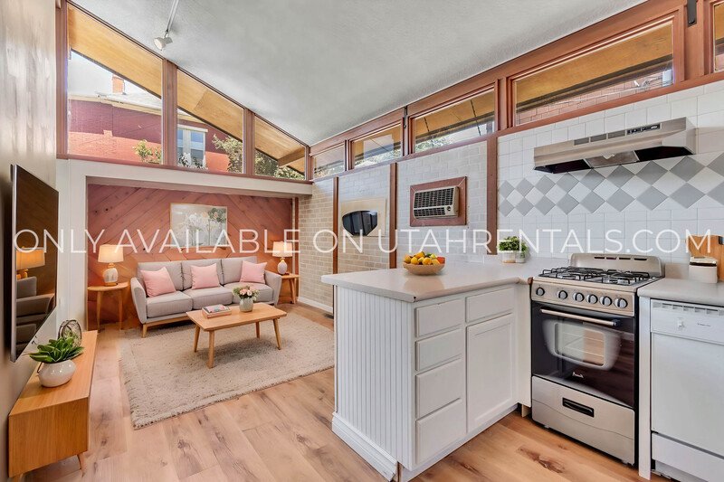 Charming 2 Bedroom Apartment in SLC property image