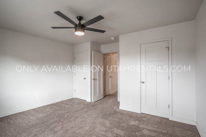 Beautiful 3-Bedroom Vineyard Townhome – Premium Community Amenities! property image