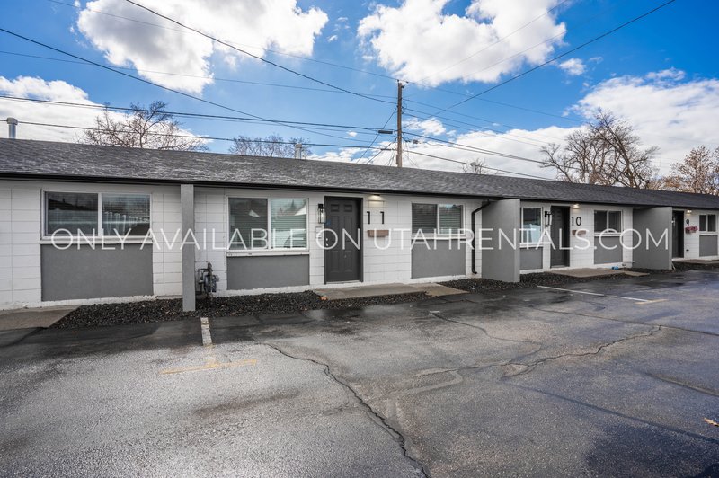 Pet-Friendly & Move-In Ready 2-Bedroom Apartment – Prime Location! property image