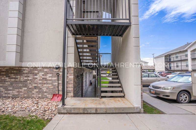 Bright, Cozy 2-Bed Condo in Prime Provo Location! property image