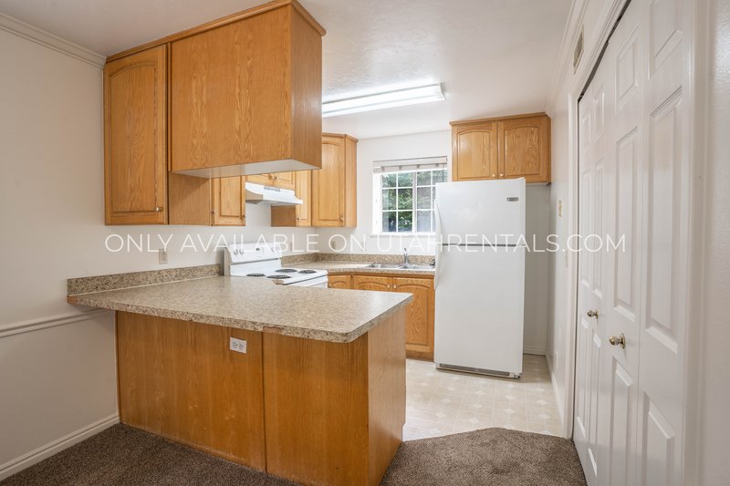 Bright, Cozy 2-Bed Condo in Prime Provo Location! property image