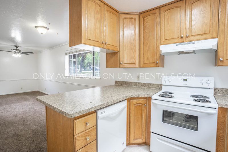 Bright, Cozy 2-Bed Condo in Prime Provo Location! property image