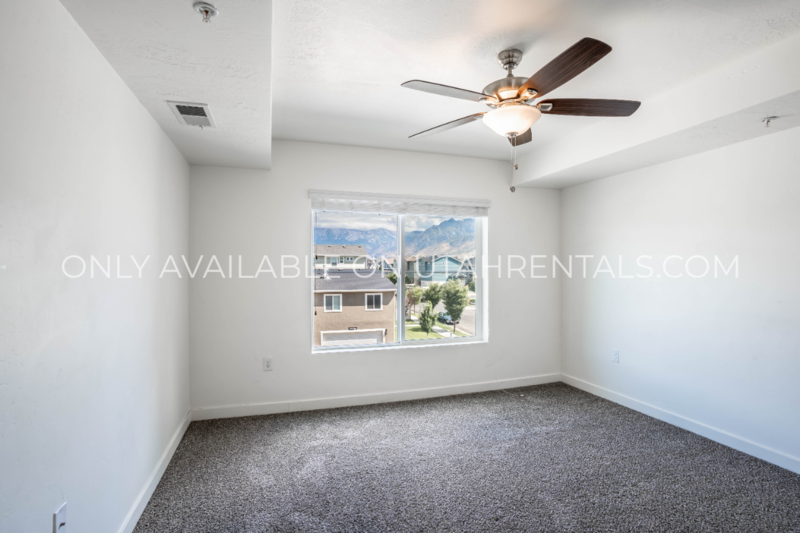 Nice 3 Bedroom in Newer Community! property image