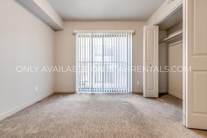Modern Condo Off I-15 in Orem property image
