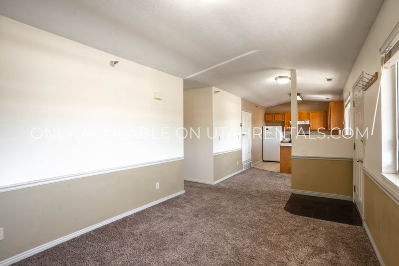 2 Bed 1 Bath Condo in Provo property image