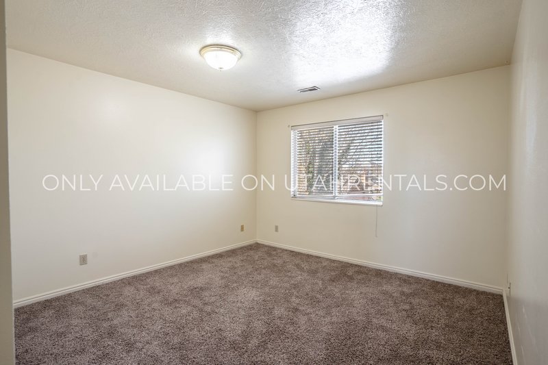 2 Bed 1 Bath Condo in Provo property image