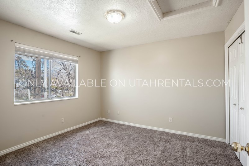 2 Bed 1 Bath Condo in Provo property image