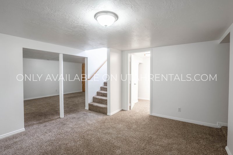 Spacious Home with Large Yard & 2-Car Garage property image