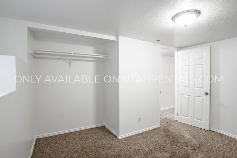 Spacious Home with Large Yard & 2-Car Garage property image